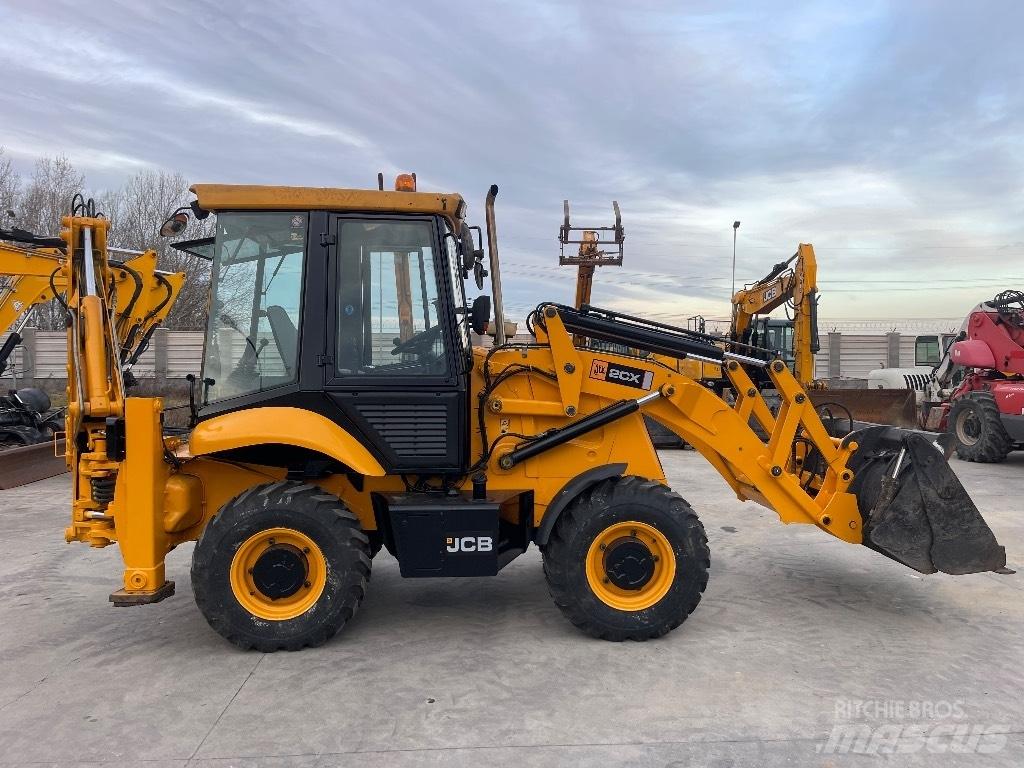JCB 2 CX Екскаватори-навантажувачі