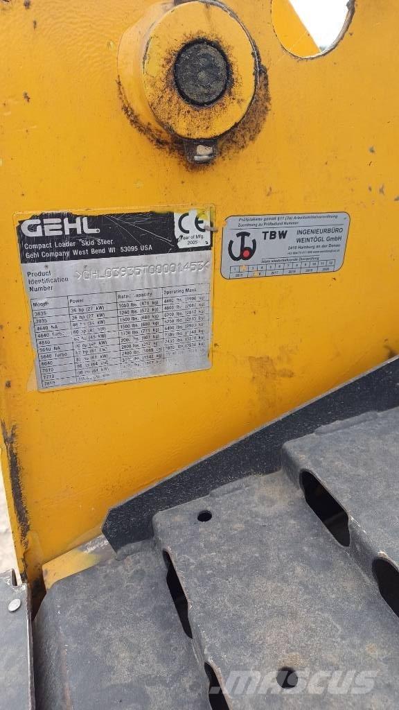 Gehl 3935 Міні-навантажувачі
