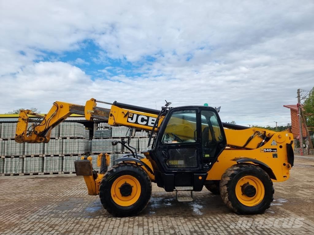 JCB 540-140 Телескопічні навантажувачі