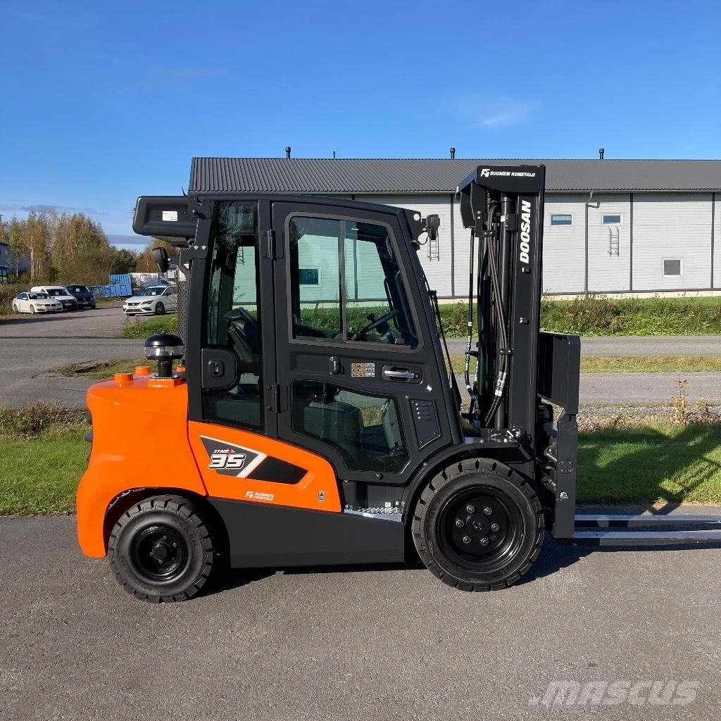 Doosan D35C-9 Diesel Дизельні навантажувачі