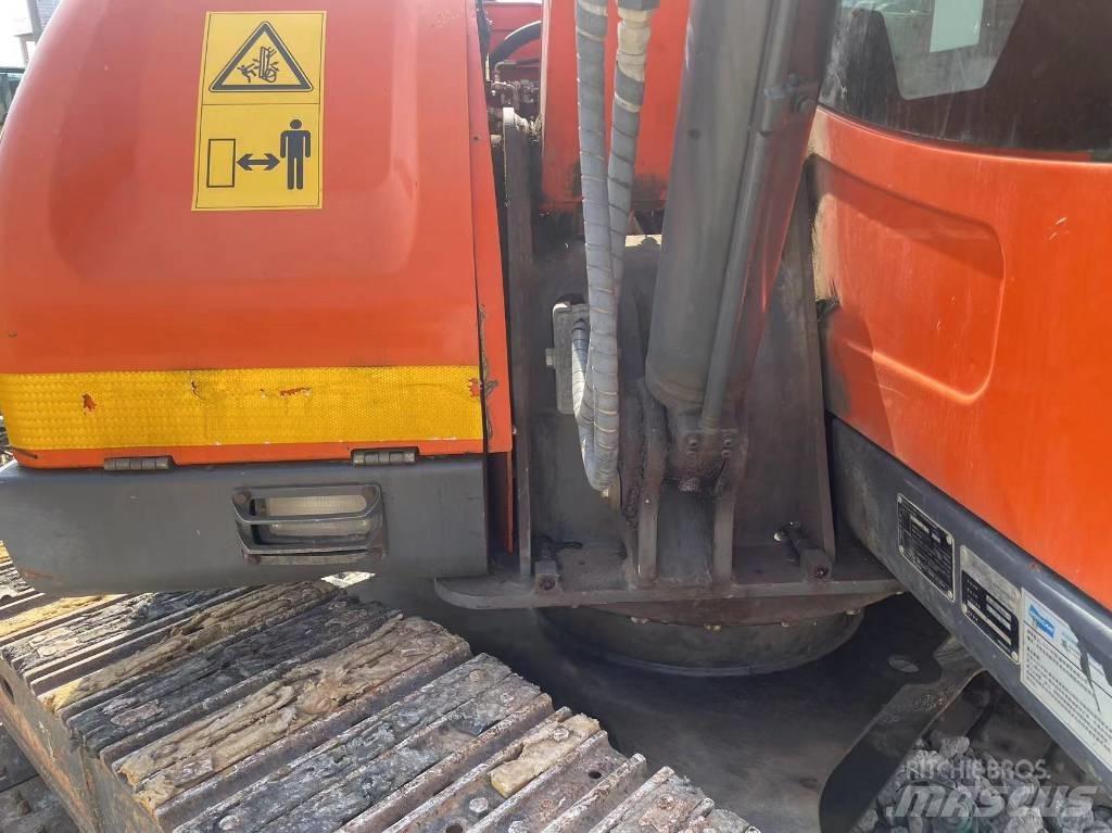 Doosan DX 85 Середні екскаватори 7т. - 12т.