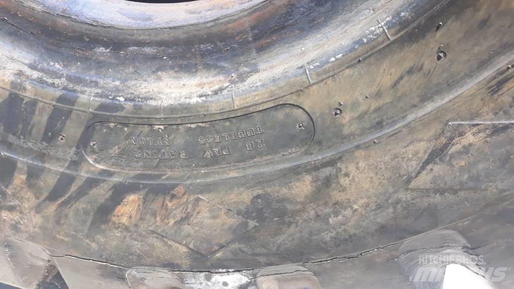 Goodyear 29.5-29 L3 Шини