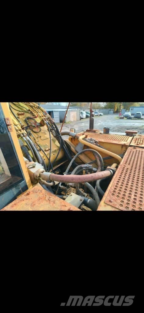 CAT 345 B L Гусеничні екскаватори