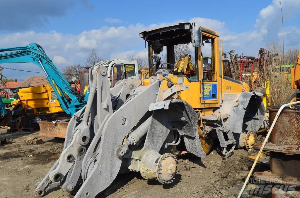 Volvo L110E Фронтальні навантажувачі
