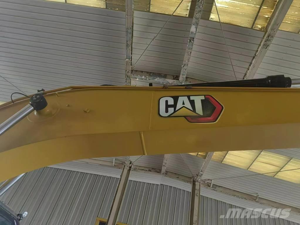 CAT 320GX Гусеничні екскаватори