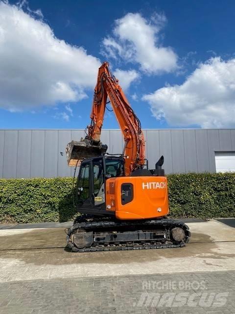 Hitachi 135US-6 Гусеничні екскаватори