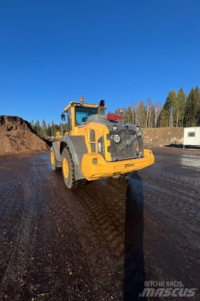 Volvo L 120 H Фронтальні навантажувачі