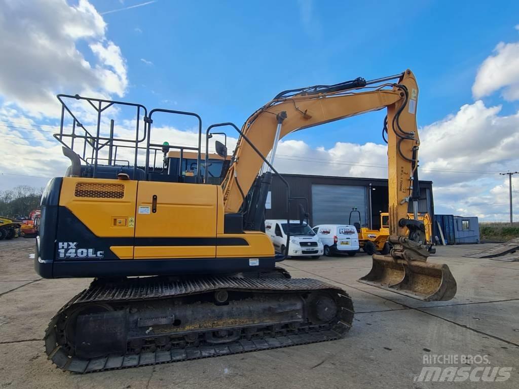 Hyundai HX 140LC Гусеничні екскаватори
