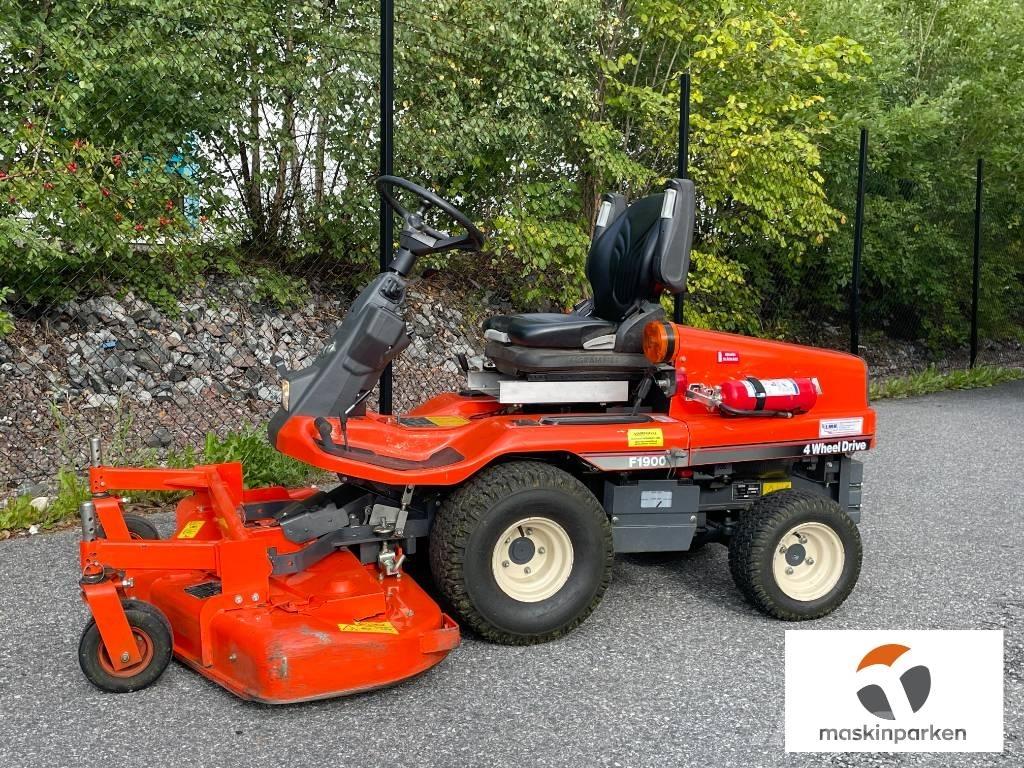 Kubota F 1900 Самохідні газонокосарки