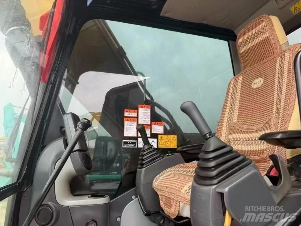 CAT 315 D L Гусеничні екскаватори