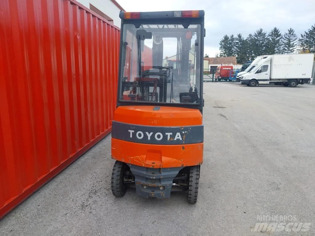 Toyota 7 FB MF 18 Електронавантажувачі