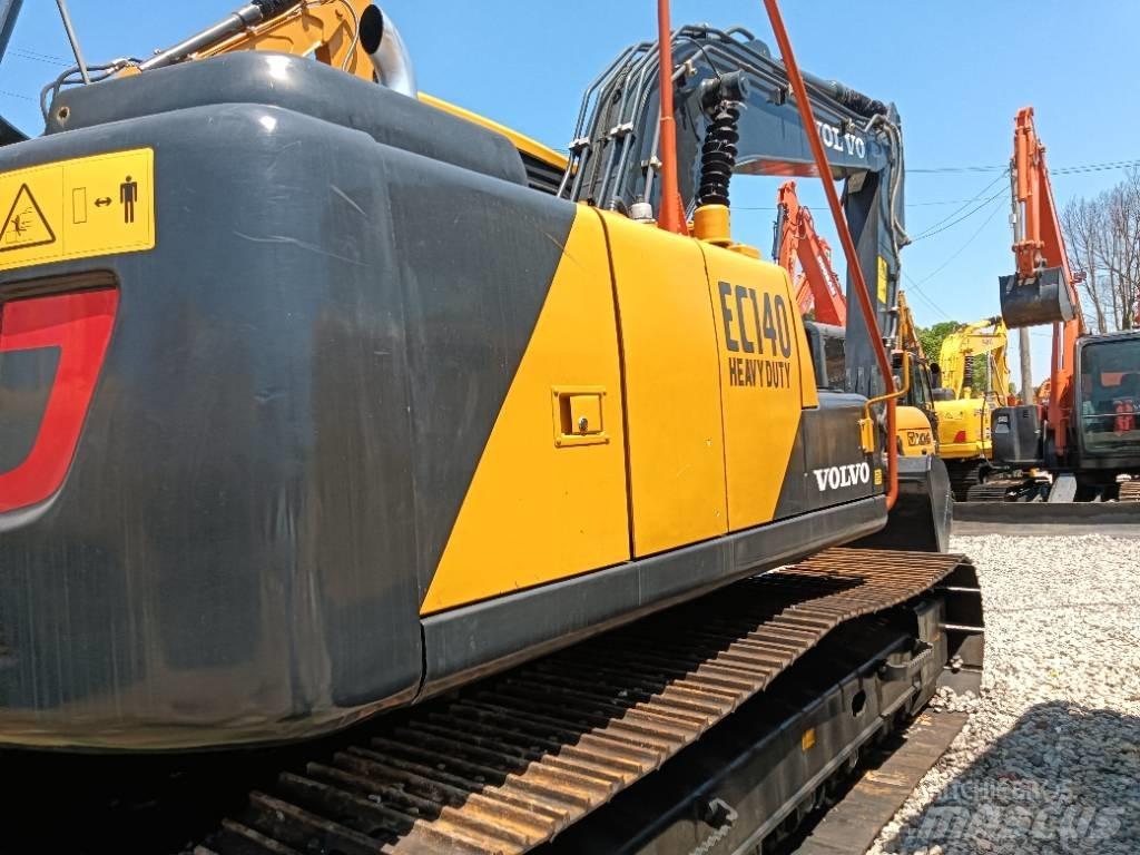 Volvo EC140 Гусеничні екскаватори
