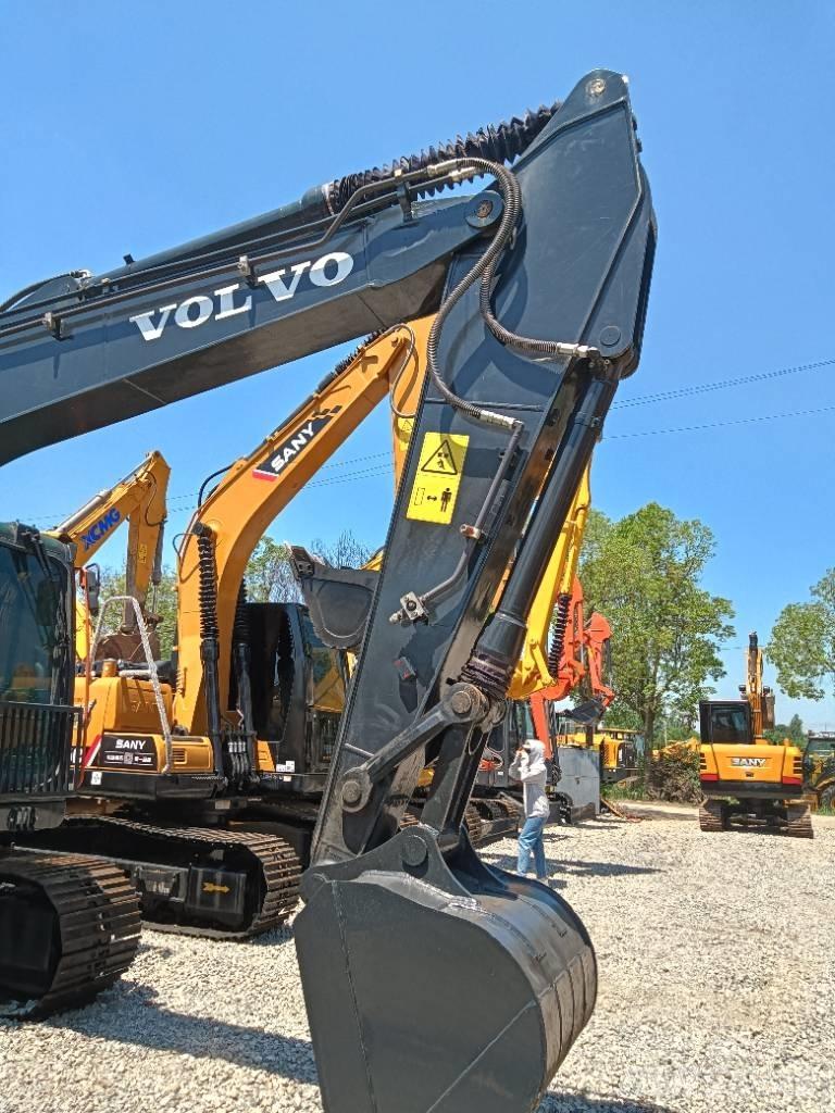 Volvo EC140 Гусеничні екскаватори