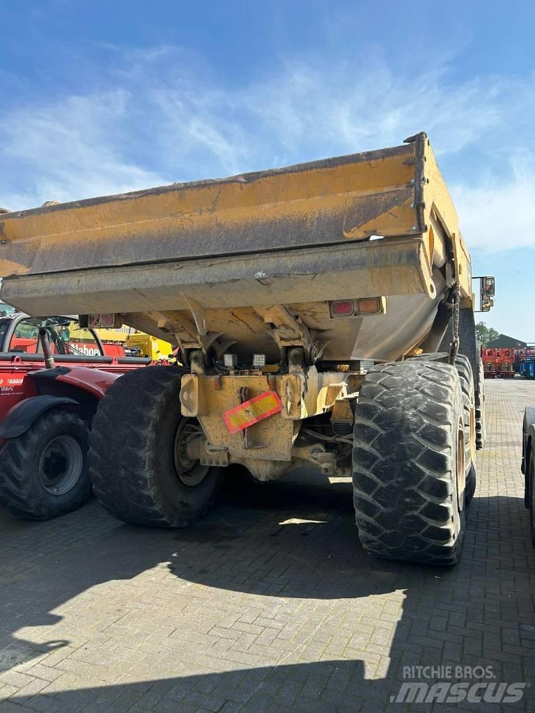 Volvo A 40 D Зчленовані самоскиди