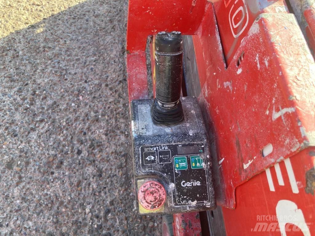 Manitou 100 SEC Підйомники-ножиці