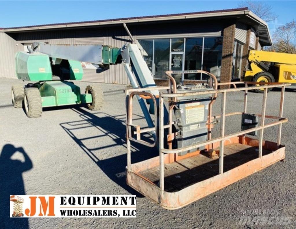 JLG 660SJ Телескопічні підйомники