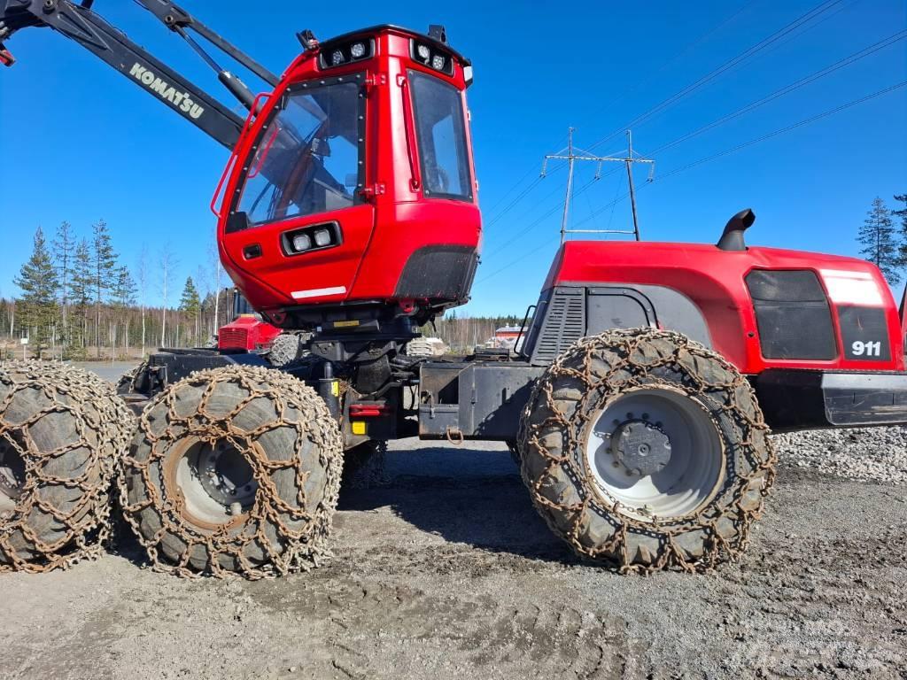 Komatsu 911.6 Харвестери