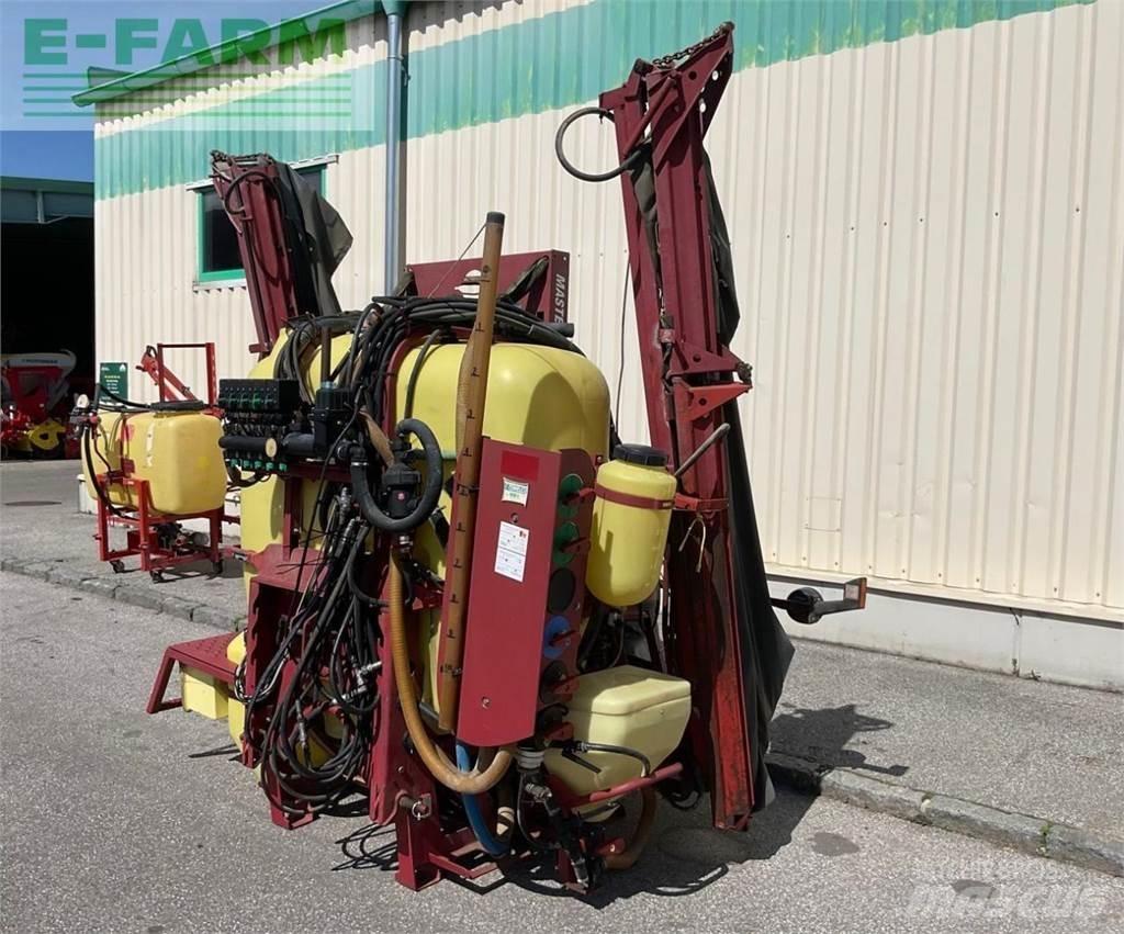 Hardi Master Причіпні обприскувачі