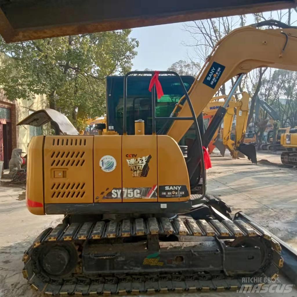 Sany SY 75C Гусеничні екскаватори