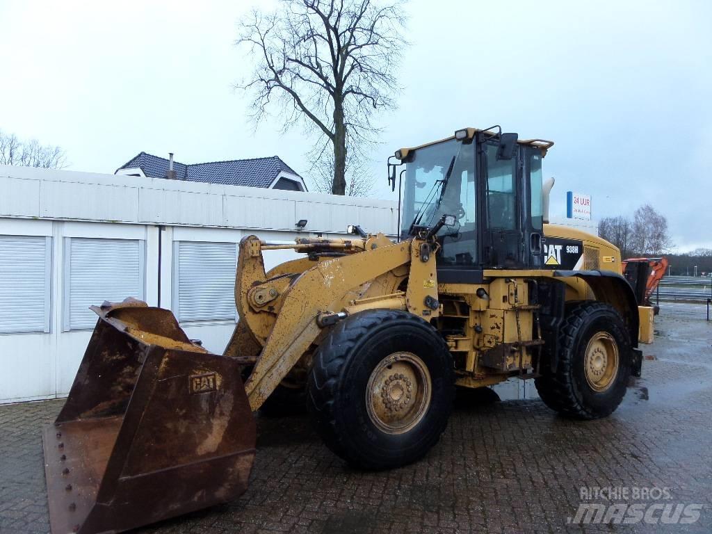 CAT 938 H Фронтальні навантажувачі