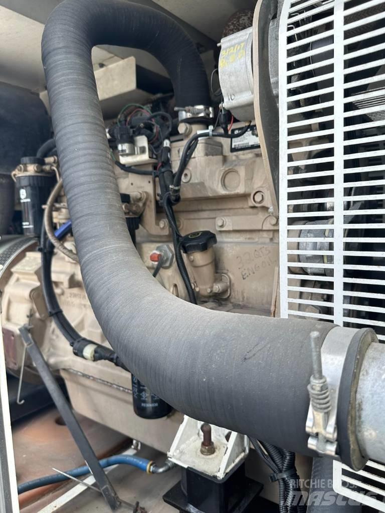 MultiQuip DCA150USJ2 Дизельні генератори