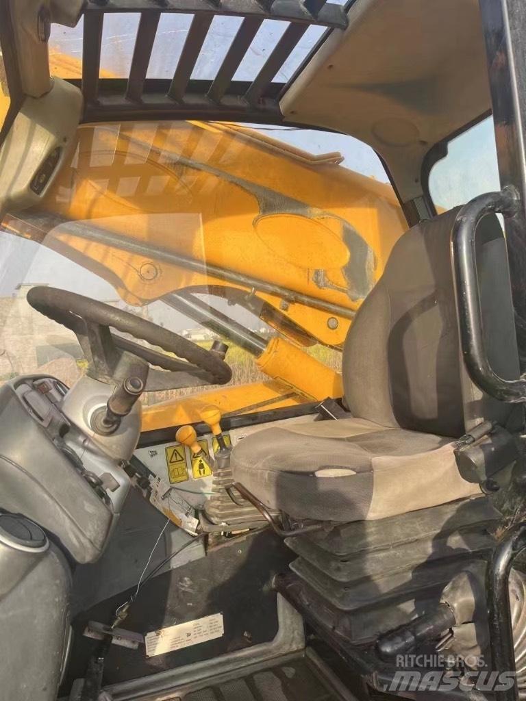 JCB 535-95 Телескопічні навантажувачі