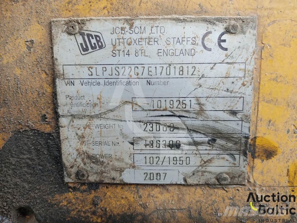 JCB JS 220 LC Гусеничні екскаватори