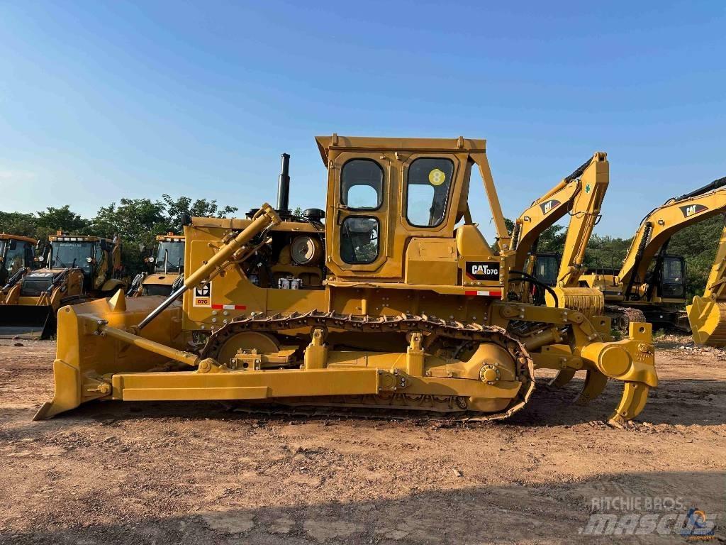 CAT D 7 G Гусеничні бульдозери