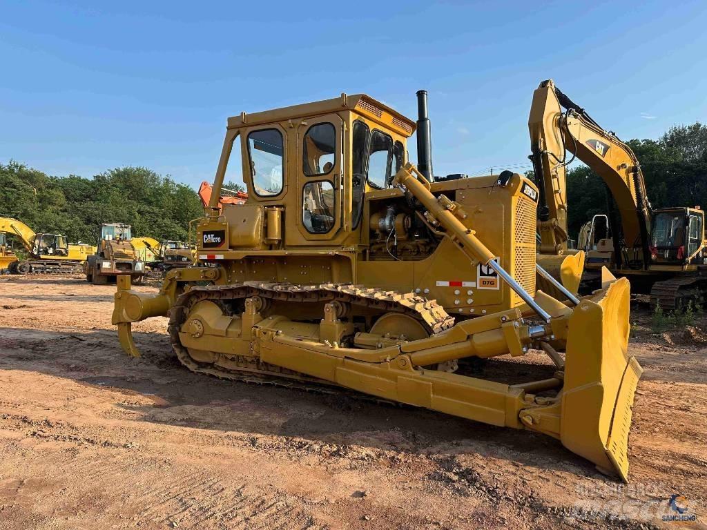 CAT D 7 G Гусеничні бульдозери
