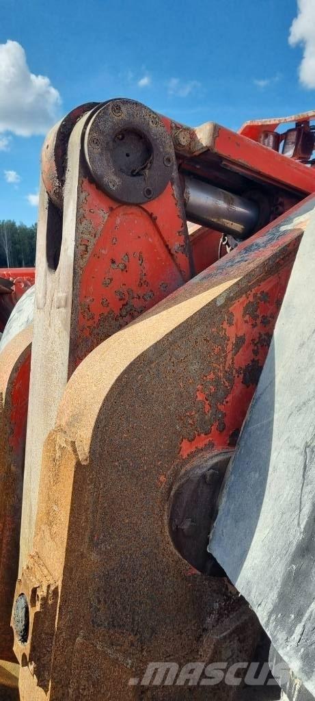 Sandvik LH 410 Підземні навантажувачі