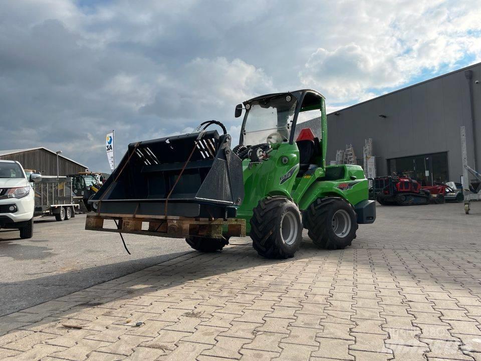 Avant 640i Фронтальні навантажувачі