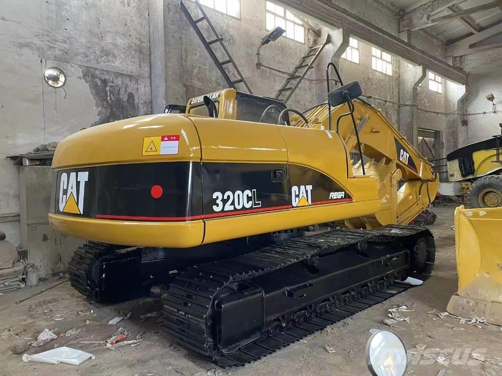 CAT 320 C L Гусеничні екскаватори