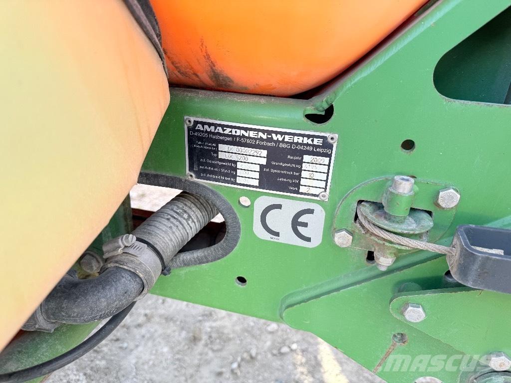 Amazone UX 5200 36m Причіпні обприскувачі