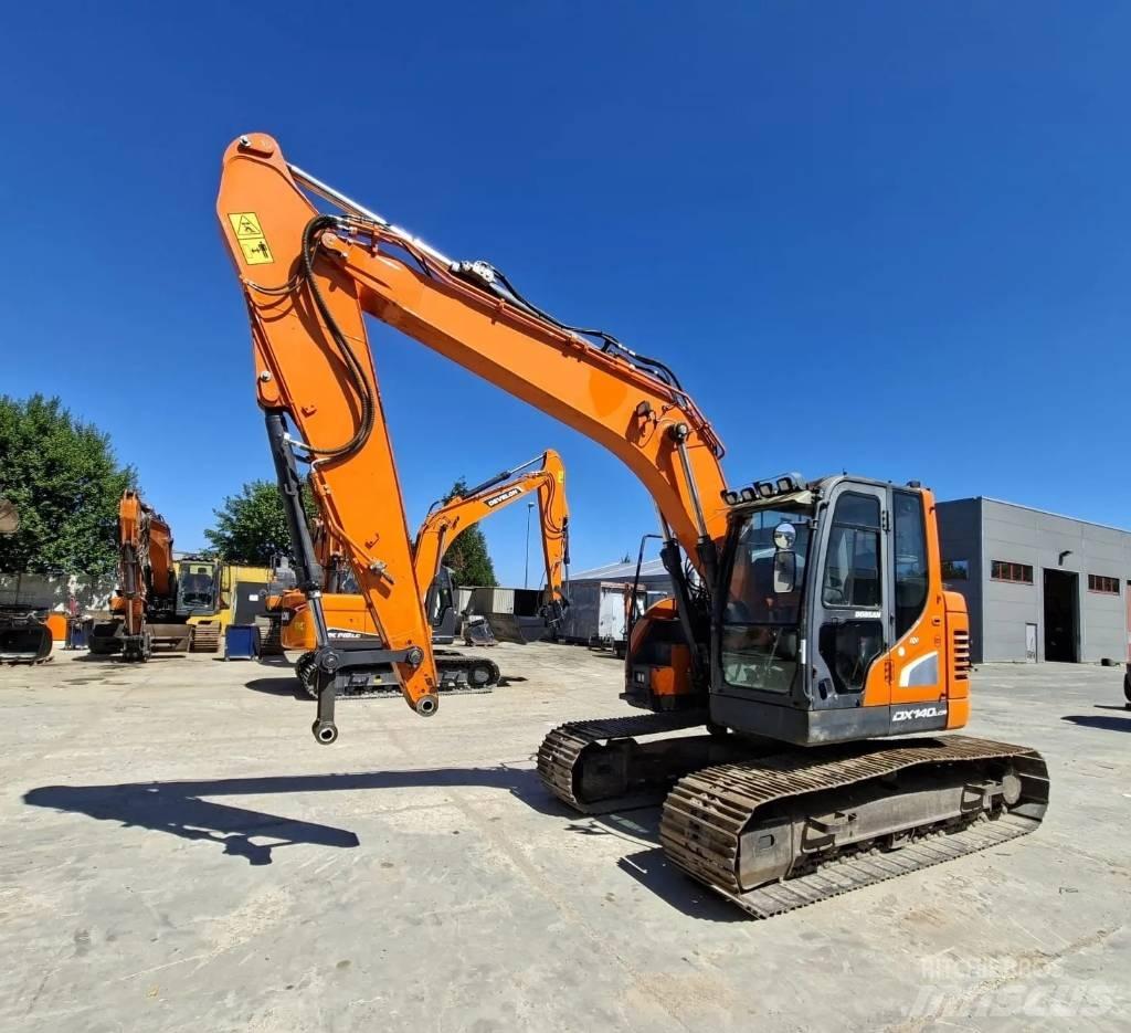 Doosan DX140LCR-5 Гусеничні екскаватори