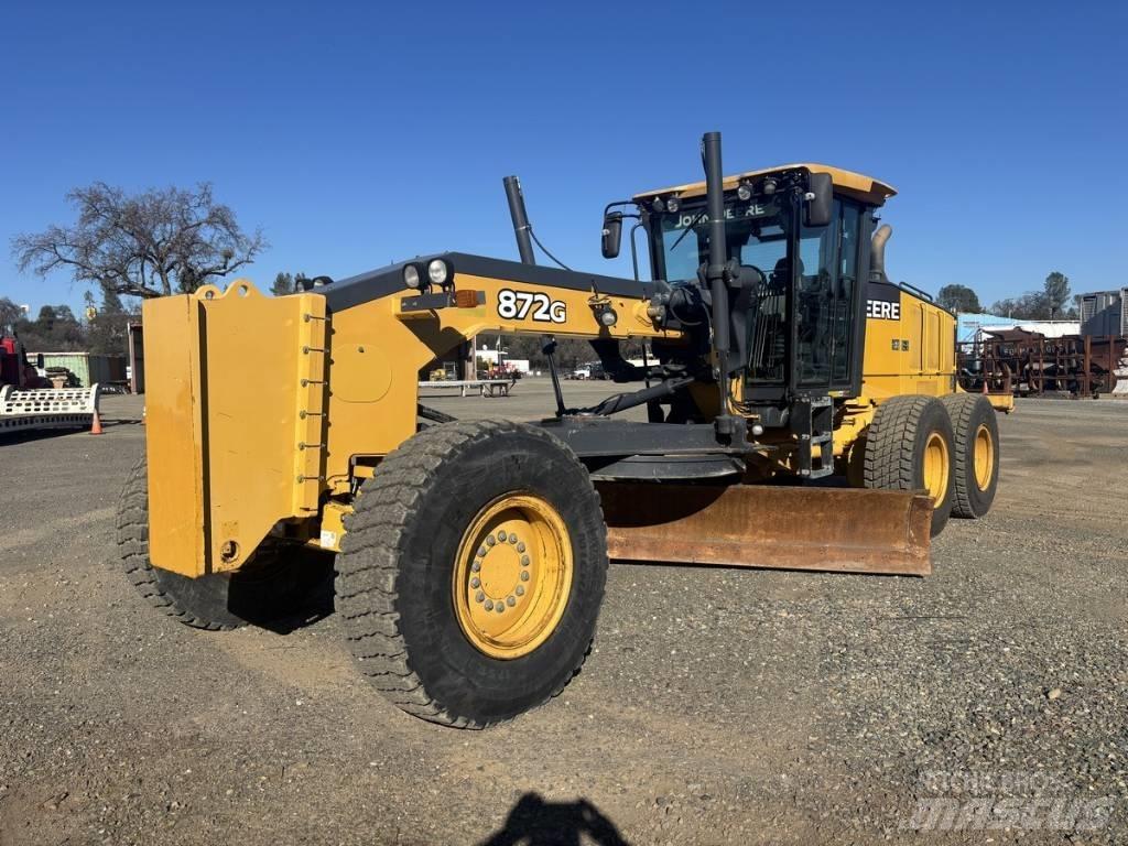 DEERE 872G Грейдери