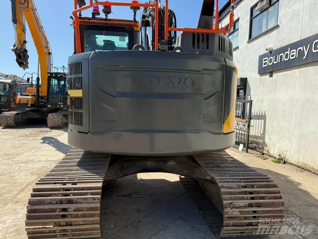 Volvo ECR 145 EL Гусеничні екскаватори