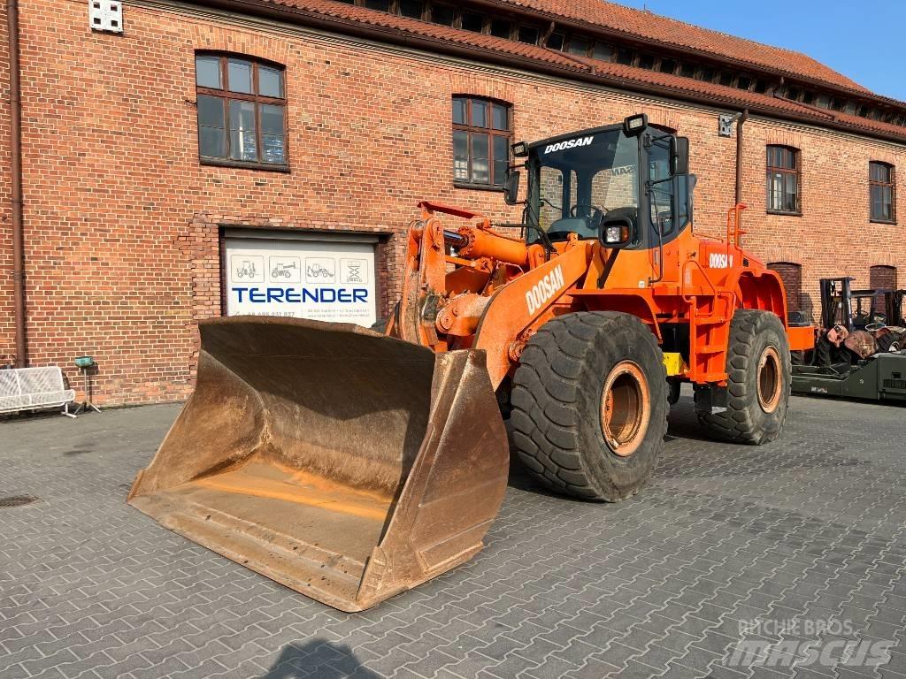 Doosan DL 300 Фронтальні навантажувачі