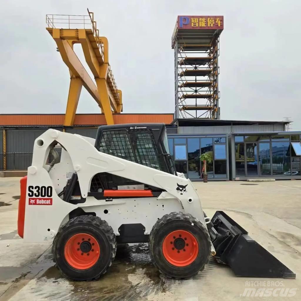 Bobcat S 300 Міні-навантажувачі