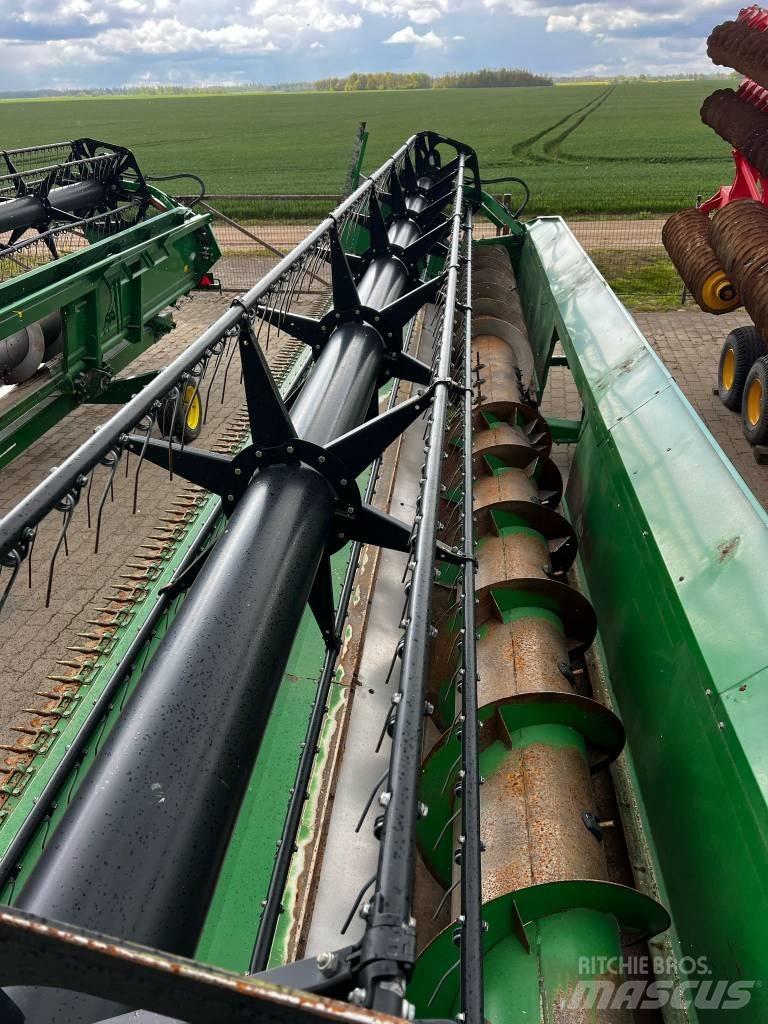 John Deere 630 R Жатки