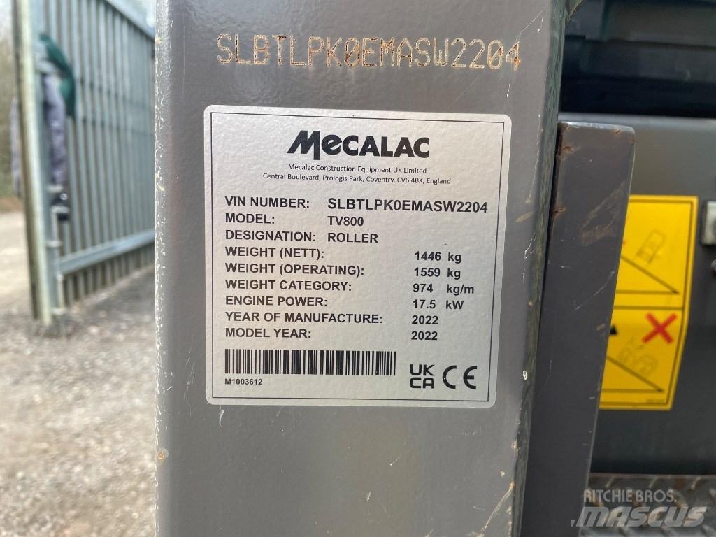 Mecalac TV 800 Котки тротуарні