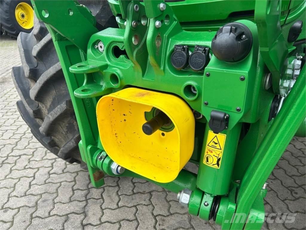 John Deere 6R 155 Трактори
