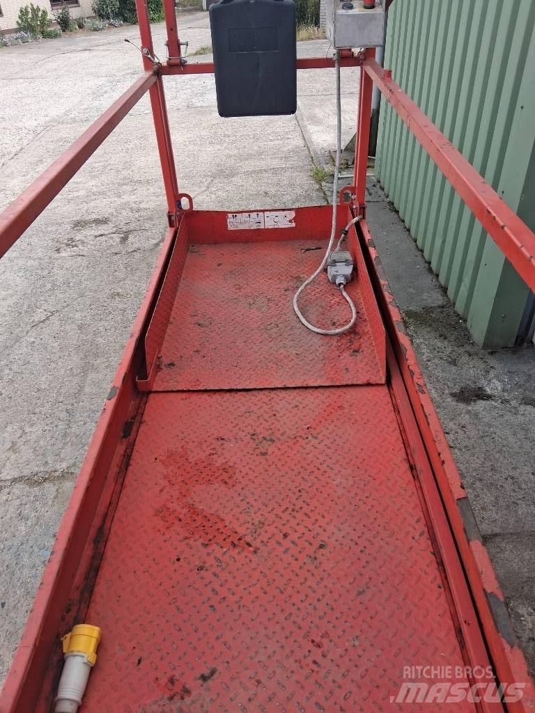 SkyJack SJ III 3226 Підйомники-ножиці