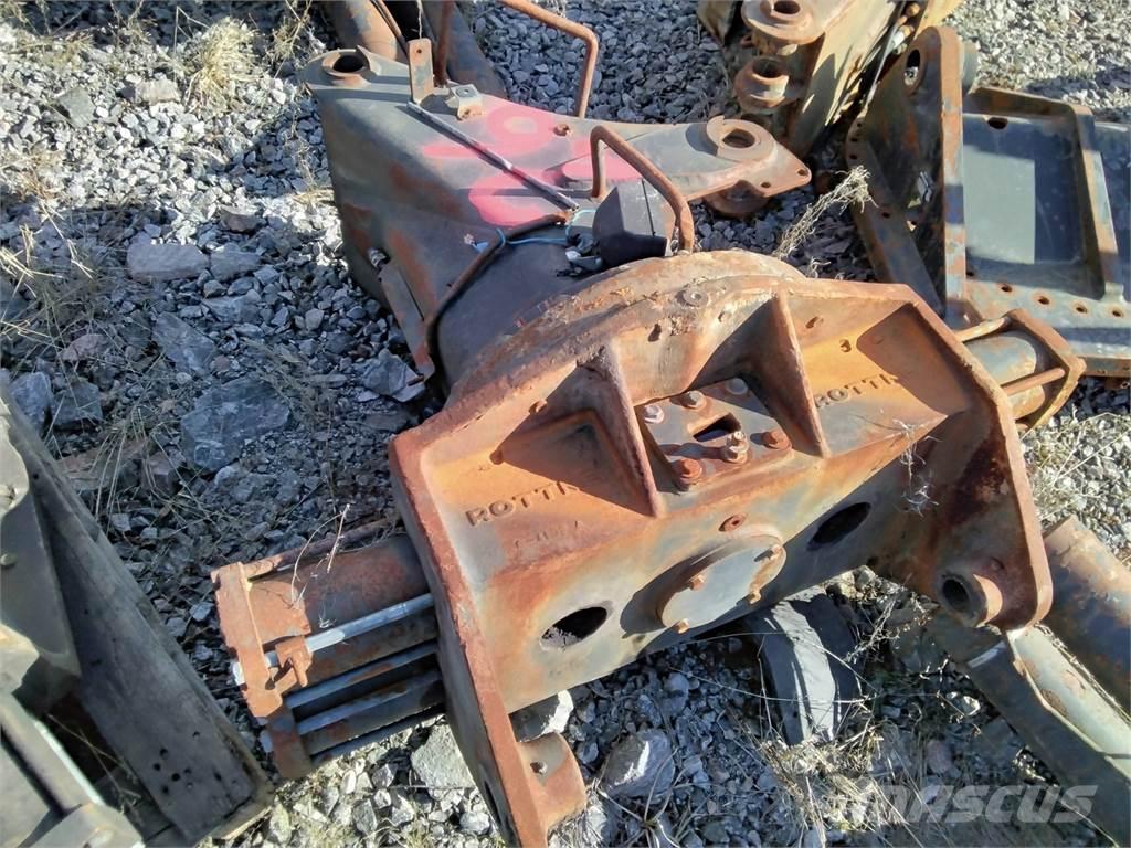 Rottne RG81 Транспортерні крани