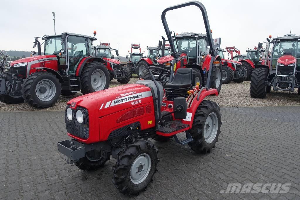 Massey Ferguson 1525 Трактори