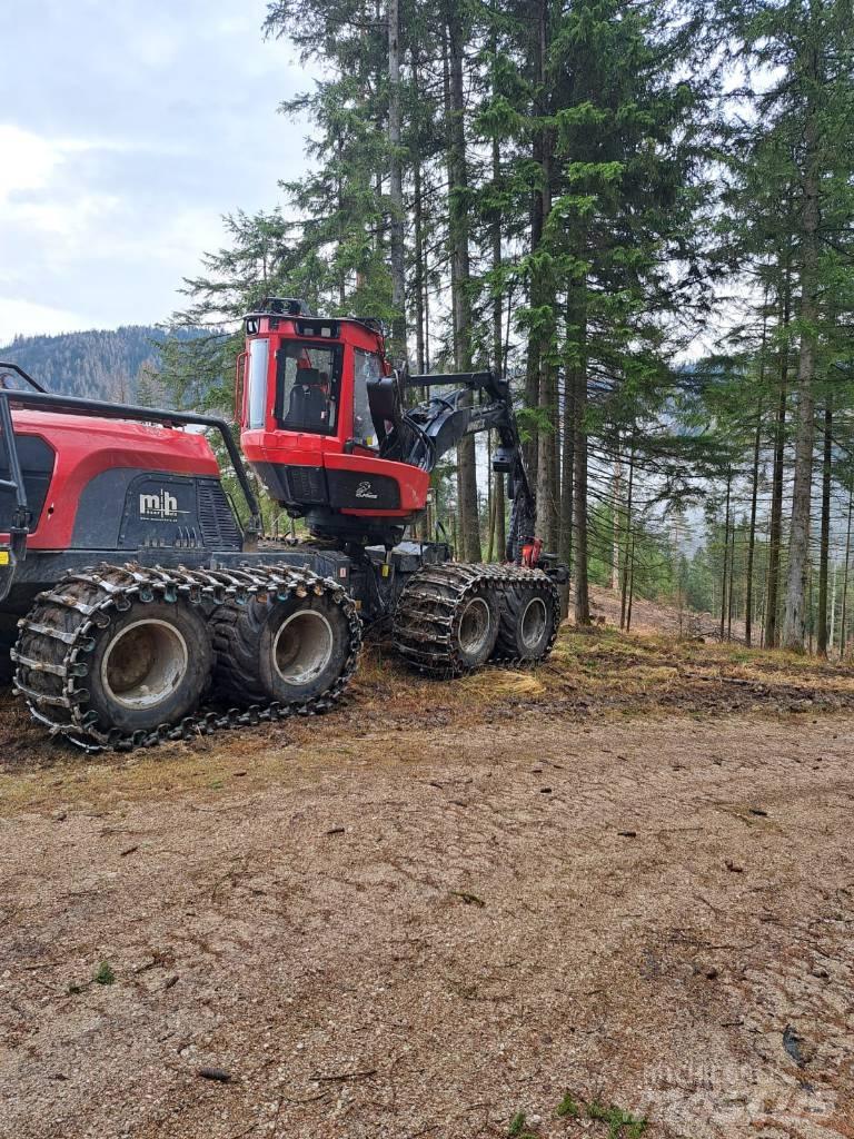 Komatsu 931 XC Харвестери