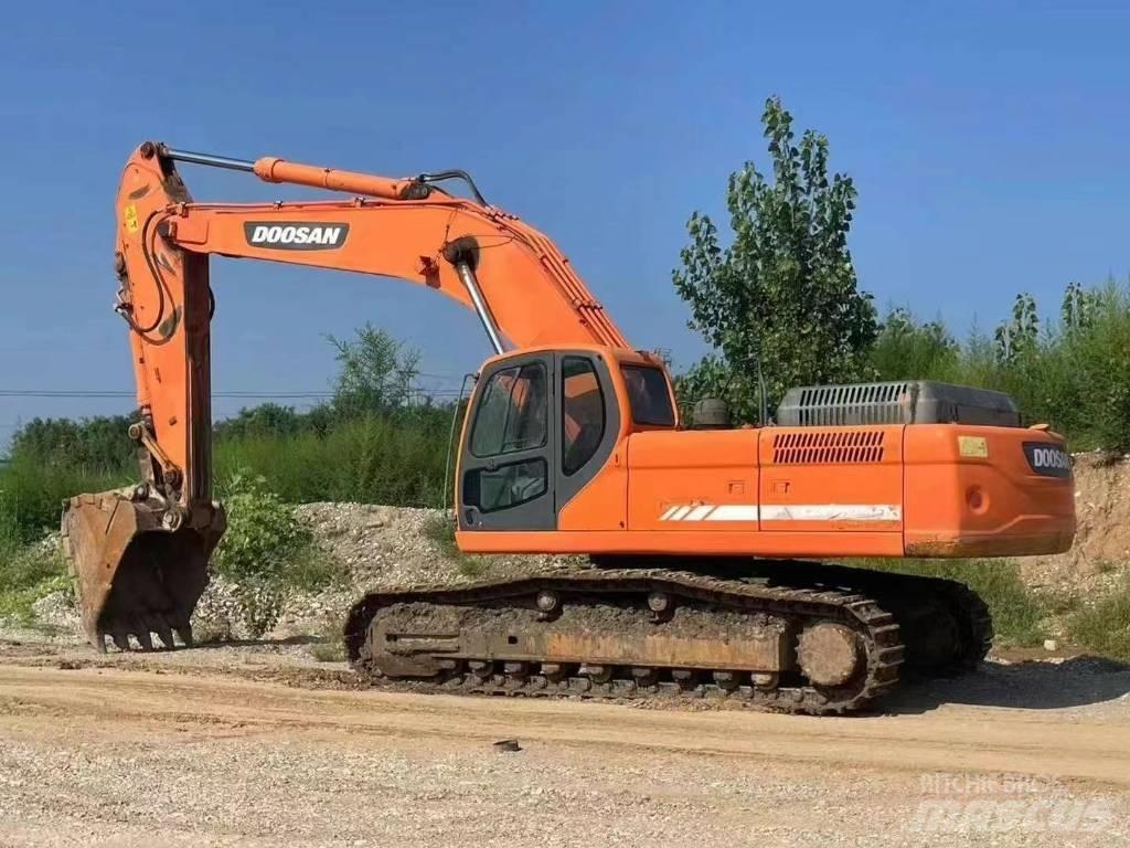 Doosan DX 420 Гусеничні екскаватори