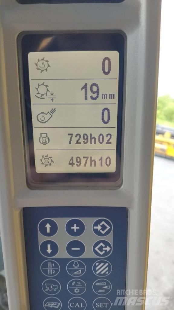 New Holland TC 5070 Зернозбиральні комбайни