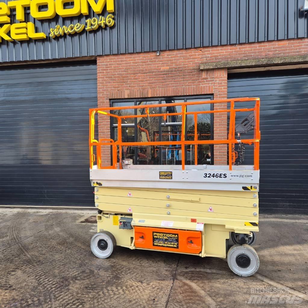 JLG 3246 ES Підйомники-ножиці