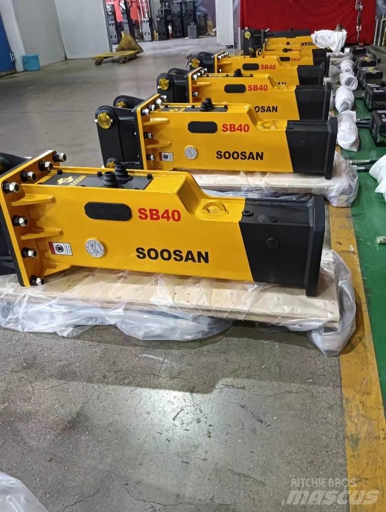 Soosan SB40 Плуги