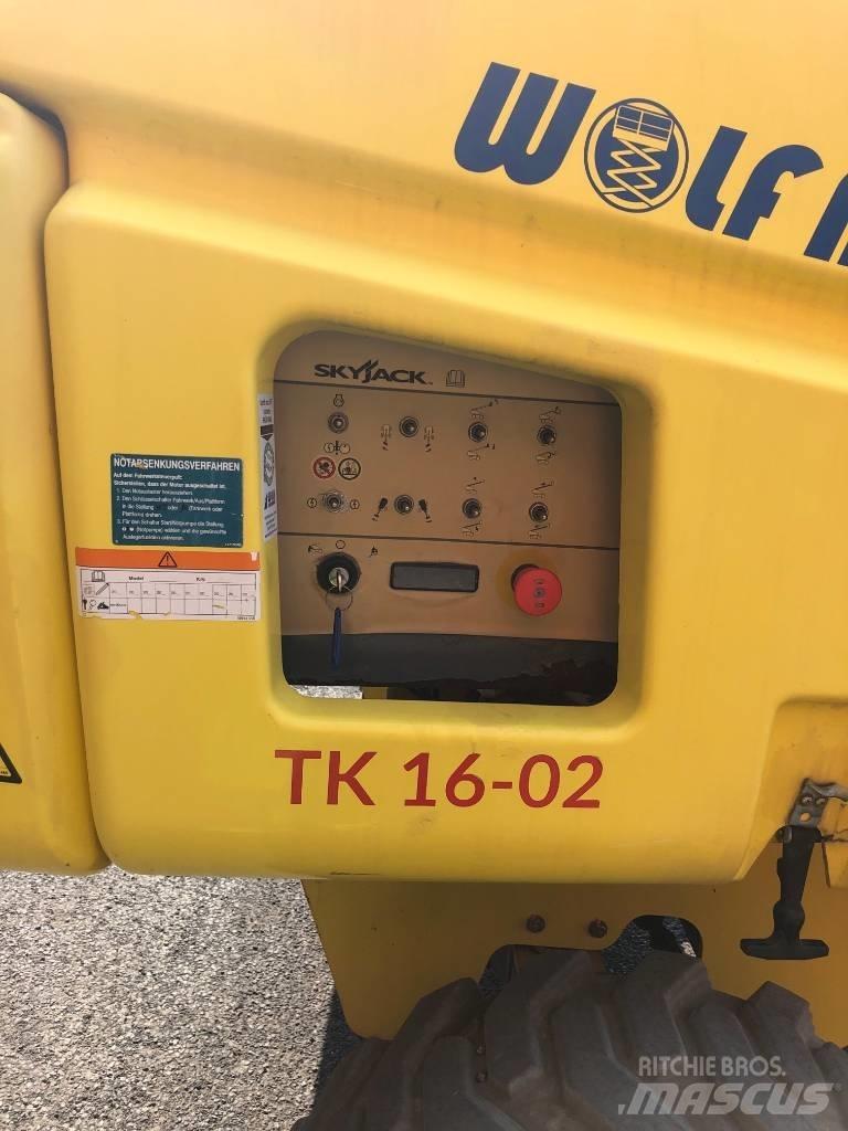 SkyJack SJ 45 T Телескопічні підйомники
